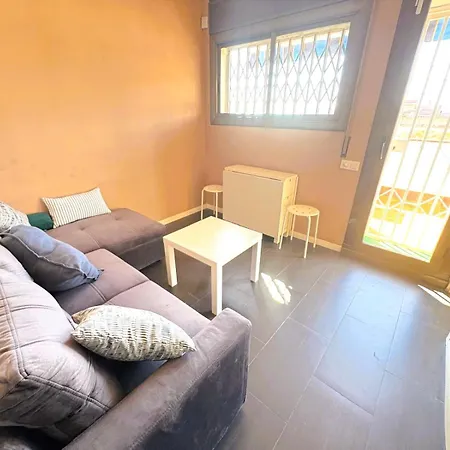 Sky Terrace Les Roquetes 아파트 바르셀로나